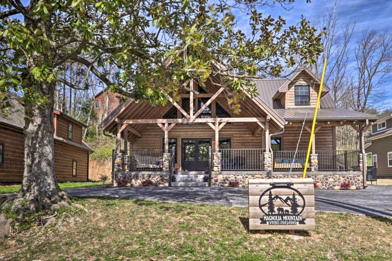 Riverfront Cabin With Hot Tub - 3 Miles To Dollywood 鸽子谷 外观 照片